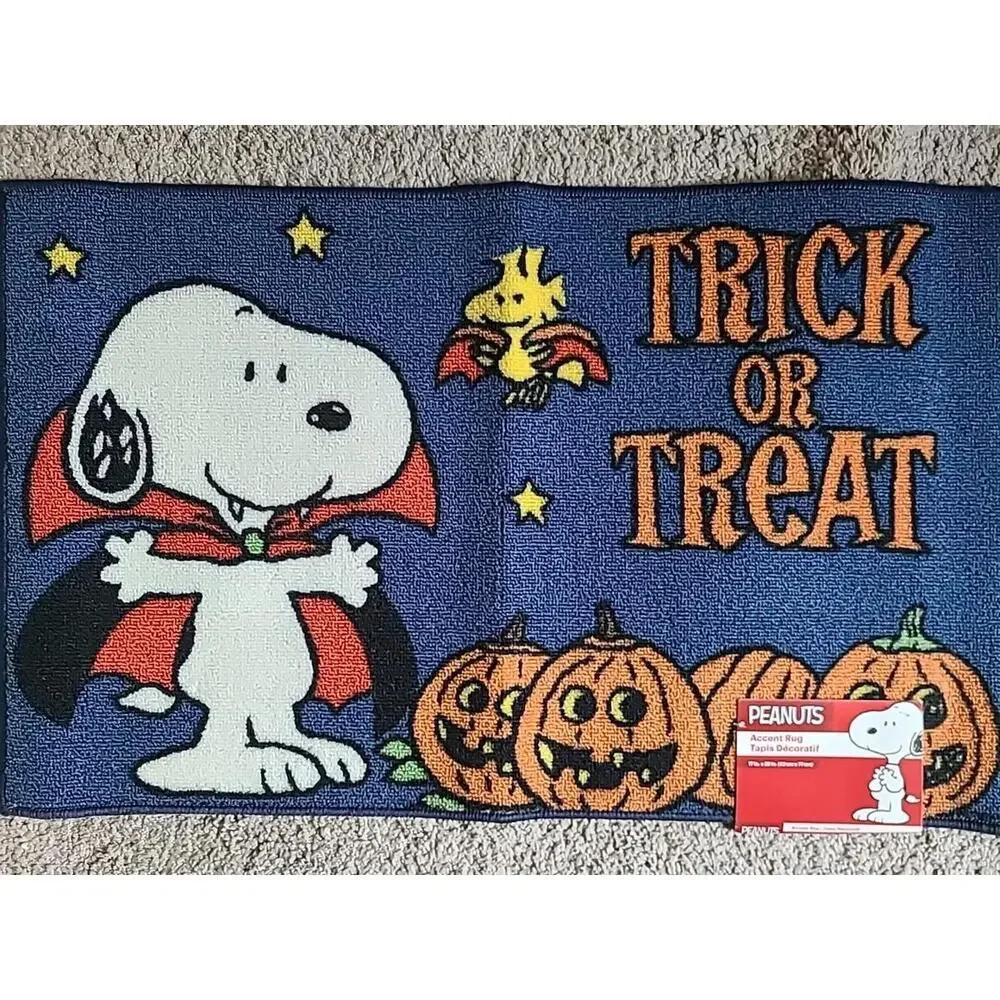 17 In By 28-in Peanuts Accent Rug  Woodstock And Snoopy Dressed Up As Dracula